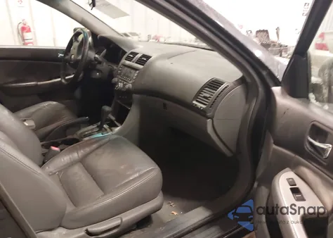 2004 Honda Accord 2.4 Ex из США, поврежденный, VIN 1HGCM56864A000923